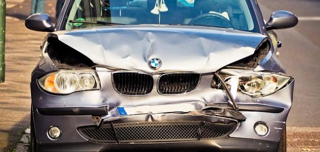 كيفية التقليل من حوادث السير صورة مقال كيفية التقليل من حوادث السير