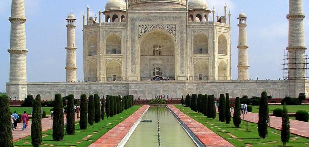 لماذا بني تاج محل صورة مقال لماذا بني تاج محل