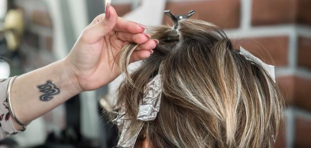 أسرع طريقة لإزالة صبغة الشعر صورة مقال أسرع طريقة لإزالة صبغة الشعر