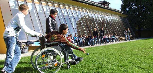 حقوق ذوي الاحتياجات الخاصة في التعليم صورة مقال حقوق ذوي الاحتياجات الخاصة في التعليم