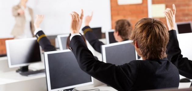 كيفية احترام المعلم صورة مقال كيفية احترام المعلم