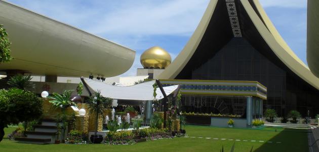 أكبر قصر في العالم صورة مقال أكبر قصر في العالم