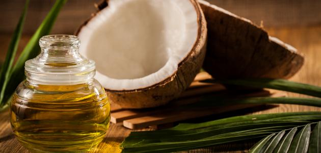 فوائد زيت جوز الهند للوجه صورة مقال فوائد زيت جوز الهند للوجه