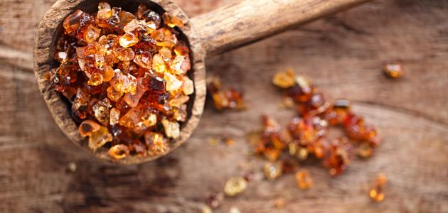 فوائد اللبان المر للبشرة صورة مقال فوائد اللبان المر للبشرة