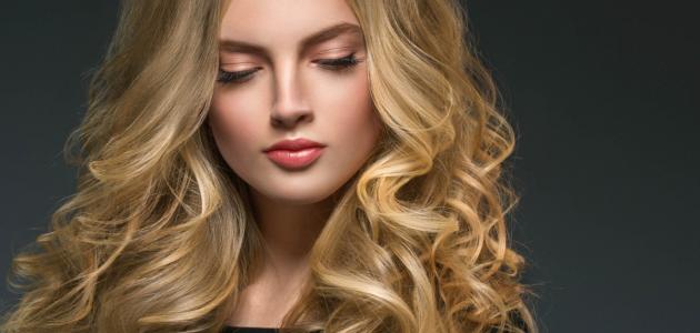 كيف أصبغ شعري أشقر في البيت صورة مقال كيف أصبغ شعري أشقر في البيت