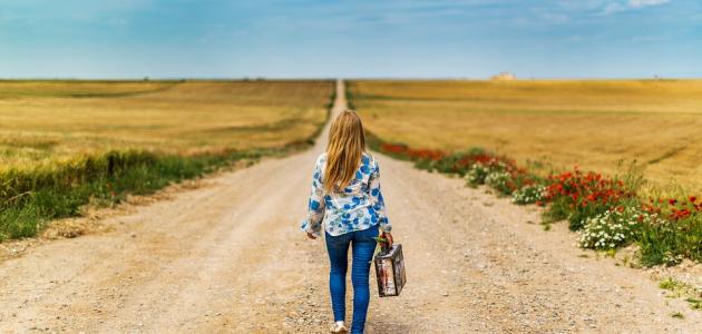 أجمل ما قيل عن لحظات الوداع صورة مقال أجمل ما قيل عن لحظات الوداع