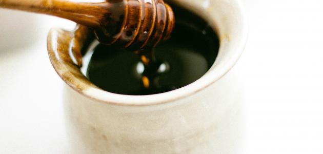كيفية استعمال العسل للوجه صورة مقال كيفية استعمال العسل للوجه