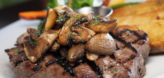 طريقة عمل صوص لحمة الستيك صورة مقال طريقة عمل صوص لحمة الستيك