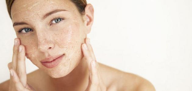 كيفية تقشير الوجه صورة مقال كيفية تقشير الوجه