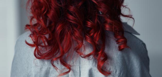 كيف أحصل على اللون الأحمر للشعر صورة مقال كيف أحصل على اللون الأحمر للشعر