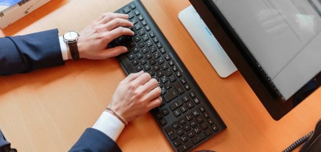 فوائد الحاسوب وسلبياته صورة مقال فوائد الحاسوب وسلبياته