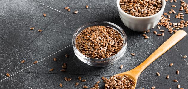 فوائد بذور الكتان مع الماء صورة مقال فوائد بذور الكتان مع الماء