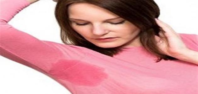 كيف أتخلص من رائحة الإبط صورة مقال كيف أتخلص من رائحة الإبط