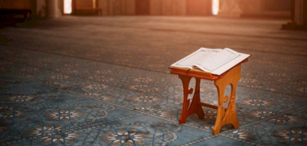 سبب نزول سورة الهمزة صورة مقال سبب نزول سورة الهمزة