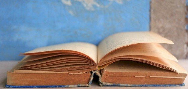 خصائص شعر امرئ القيس صورة مقال خصائص شعر امرئ القيس