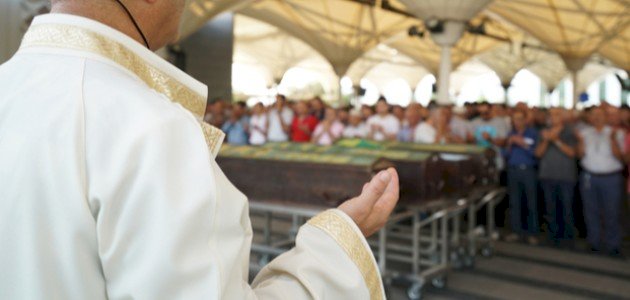 تفسير الصلاة على الميت في المنام صورة مقال تفسير الصلاة على الميت في المنام