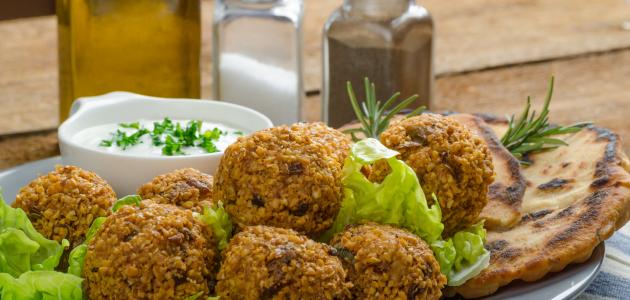 طريقة طعمية بالحمص صورة مقال طريقة طعمية بالحمص