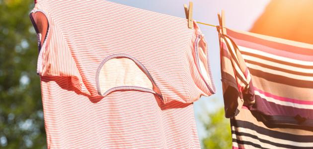 كيف أزيل بقع الشاي من الملابس صورة مقال كيف أزيل بقع الشاي من الملابس