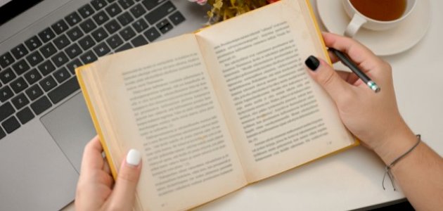 ملخص رواية مصاص الدماء وأسطورة الرجل الذئب صورة مقال ملخص رواية مصاص الدماء وأسطورة الرجل الذئب