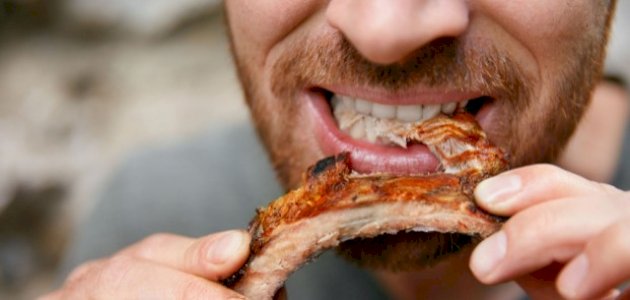 تفسير حلم أكل اللحم المطبوخ صورة مقال تفسير حلم أكل اللحم المطبوخ