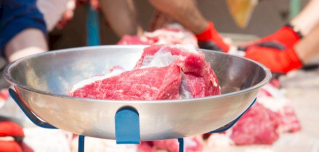 حكم الأكل من أضحية الميت صورة مقال حكم الأكل من أضحية الميت