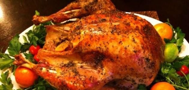 طريقة ومكونات عمل الديك الرومي صورة مقال طريقة ومكونات عمل الديك الرومي