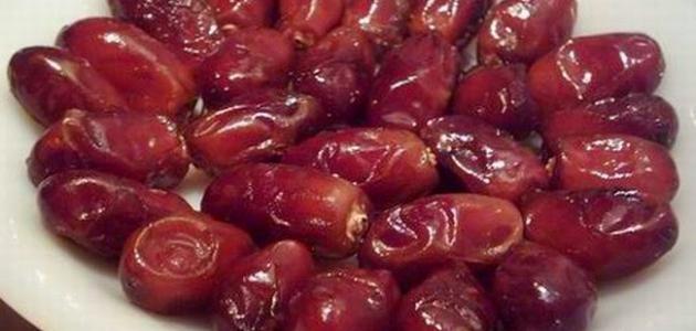 طريقة عمل مديدة البلح صورة مقال طريقة عمل مديدة البلح