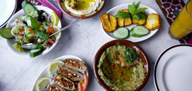 طرق عمل السلطات والمقبلات صورة مقال طرق عمل السلطات والمقبلات