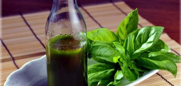 فوائد زيت شجرة الشاي للبشرة صورة مقال فوائد زيت شجرة الشاي للبشرة