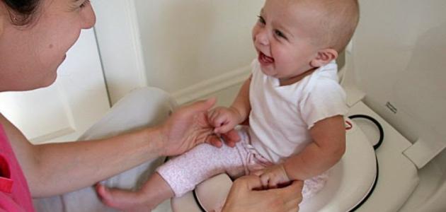 طرق تنظيف الطفل من الحفاظ صورة مقال طرق تنظيف الطفل من الحفاظ