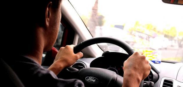 كيف أتعلم قيادة السيارة صورة مقال كيف أتعلم قيادة السيارة