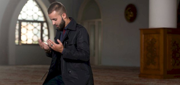 كيف يرضى الله عني ويستجيب دعائي صورة مقال كيف يرضى الله عني ويستجيب دعائي