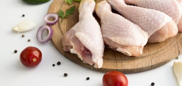 طريقة عمل الدجاج بالبصل والطماطم صورة مقال طريقة عمل الدجاج بالبصل والطماطم