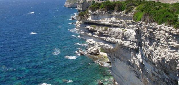 أين تقع جزيرة كورسيكا صورة مقال أين تقع جزيرة كورسيكا