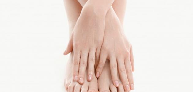 كيف أزيل سواد الأصابع صورة مقال كيف أزيل سواد الأصابع