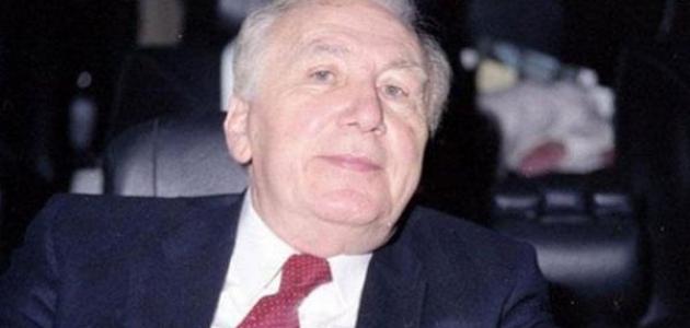 أجمل قصائد نزار قباني صورة مقال أجمل قصائد نزار قباني