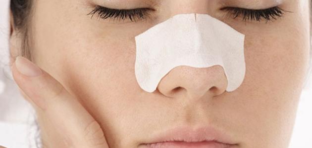 طريقة إزالة الرؤوس السوداء من الأنف صورة مقال طريقة إزالة الرؤوس السوداء من الأنف