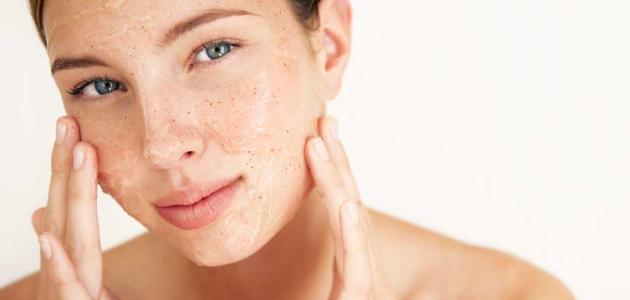 كيفية الاعتناء بالبشرة الدهنية صورة مقال كيفية الاعتناء بالبشرة الدهنية