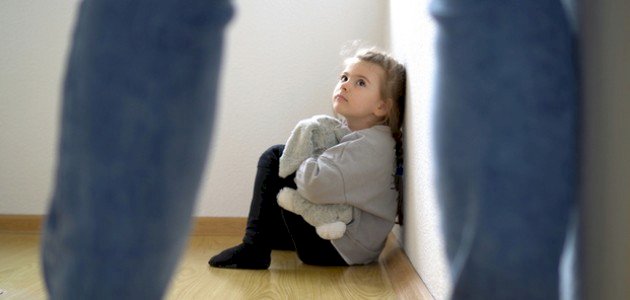 سوء المعاملة للأطفال صورة مقال سوء المعاملة للأطفال