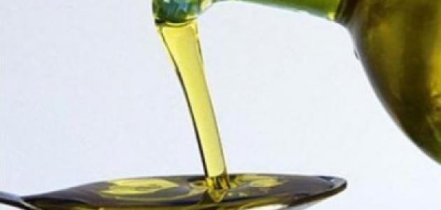 هل زيت الزيتون مفيد للشعر صورة مقال هل زيت الزيتون مفيد للشعر