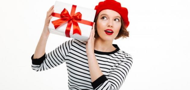 هدية عيد الزواج صورة مقال هدية عيد الزواج