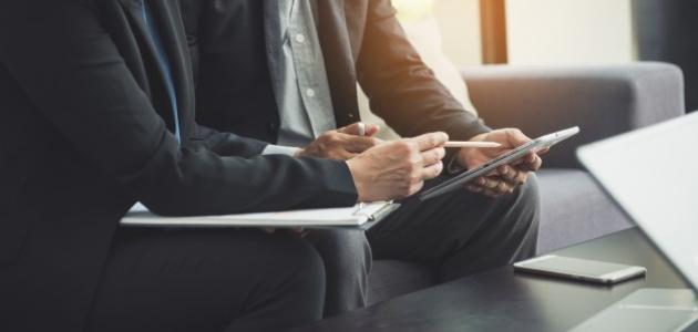 الإخلاص في العمل صورة مقال الإخلاص في العمل