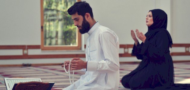 الزوجة الصالحة وصفاتها صورة مقال الزوجة الصالحة وصفاتها