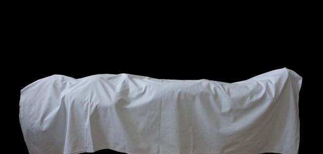 حكم البكاء على الميت صورة مقال حكم البكاء على الميت