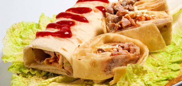 طريقة عمل شاورما دجاج صورة مقال طريقة عمل شاورما دجاج