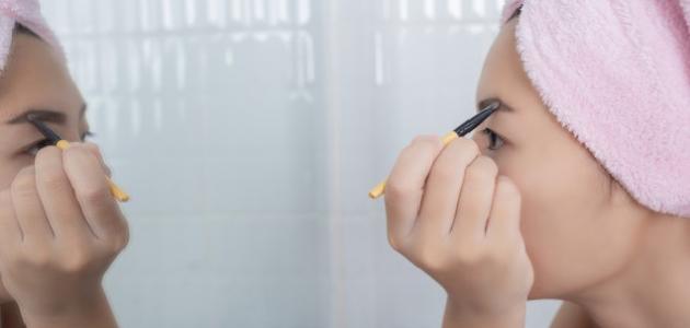 حكم صبغ الحواجب صورة مقال حكم صبغ الحواجب