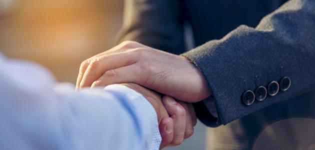 مقال قصير عن بر الوالدين صورة مقال مقال قصير عن بر الوالدين