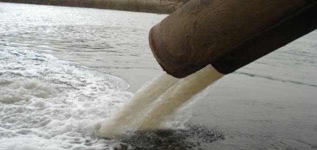 موضوع قصير عن تلوث المياه صورة مقال موضوع قصير عن تلوث المياه