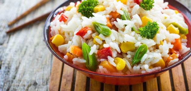 طريقة عمل الأرز الصيني بالخضار صورة مقال طريقة عمل الأرز الصيني بالخضار